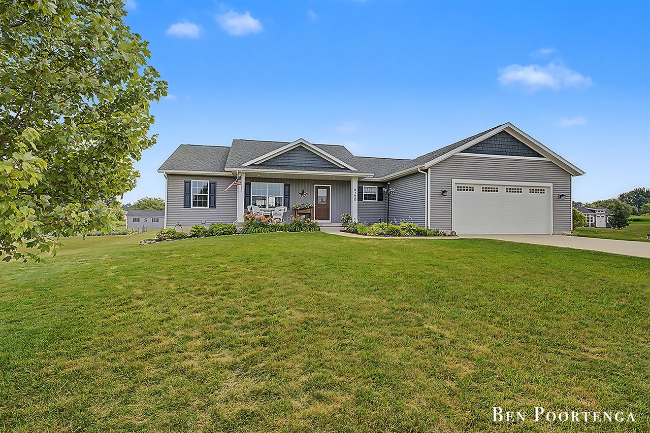 2nd image of 9120 Ne Wabasis Pointe Dr, Greenville, MI 48838 | MLS# 70547756