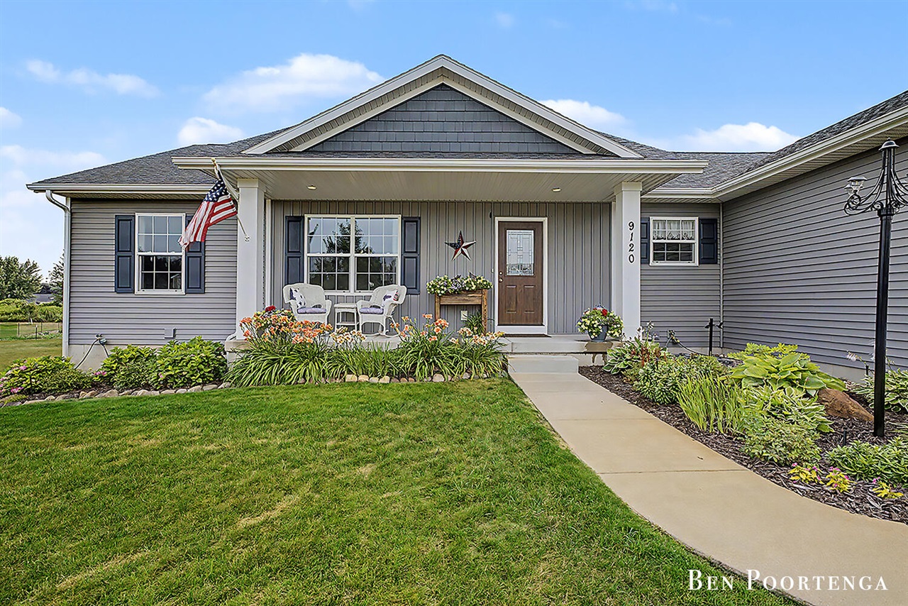 4th image of 9120 Ne Wabasis Pointe Dr, Greenville, MI 48838 | MLS# 70547756