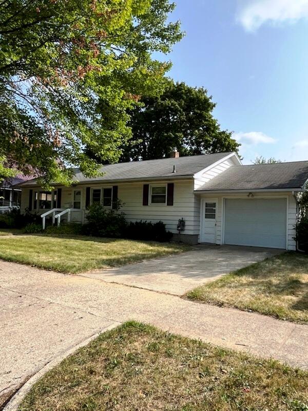 2nd image of 222 N 3rd Ave, Big Rapids, MI 49307 | MLS# 70547767