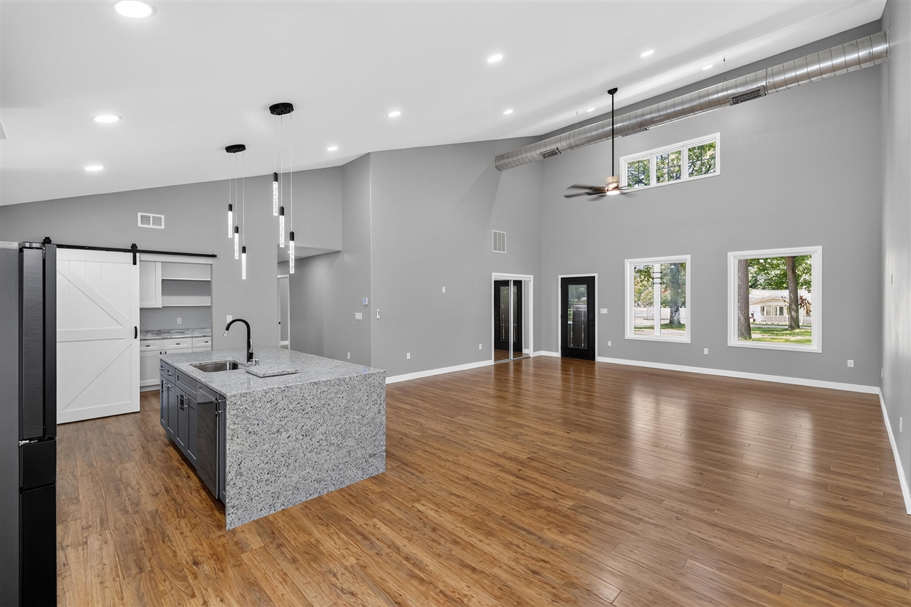 5th image of 3153 College St, Niles, MI 46637 | MLS# 70547798