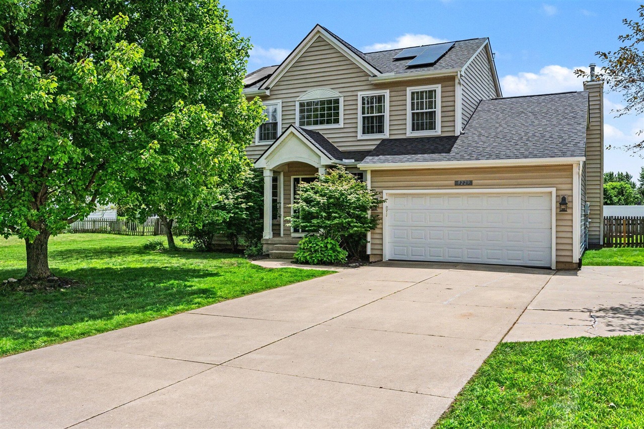 1st image of 5229 Stapleton Dr, Kalamazoo, MI 49009 | MLS# 70547810