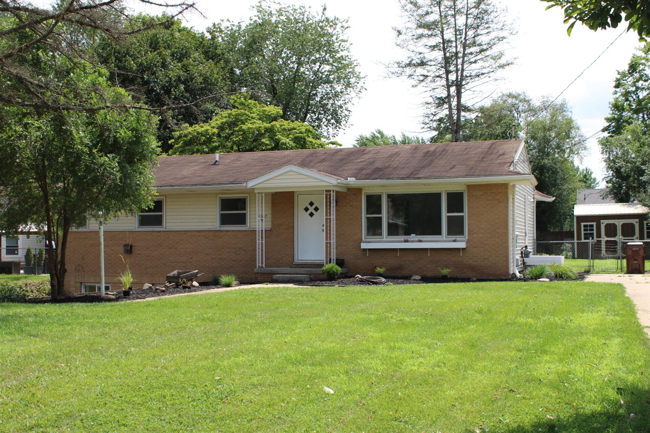 1st image of 3027 Tulsa Dr, Jackson, MI 49203 | MLS# 70547814
