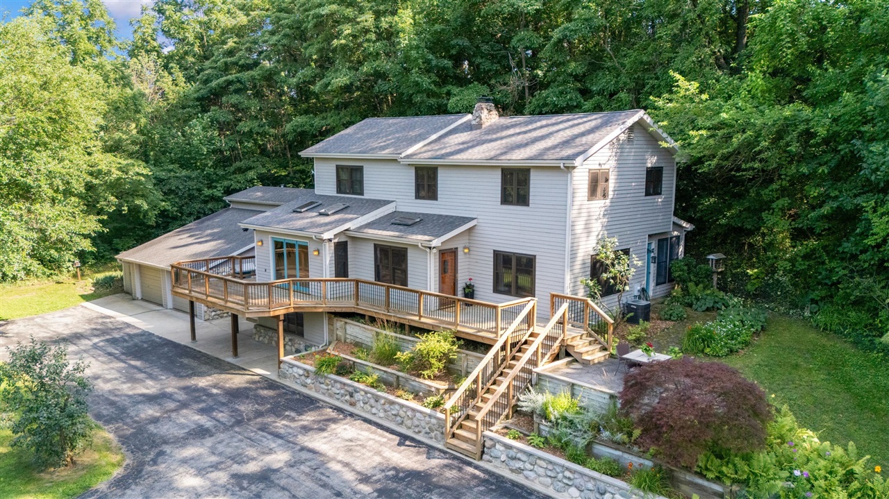 1st image of 500 Tuttle Rd, Baroda, MI 49101 | MLS# 70547816