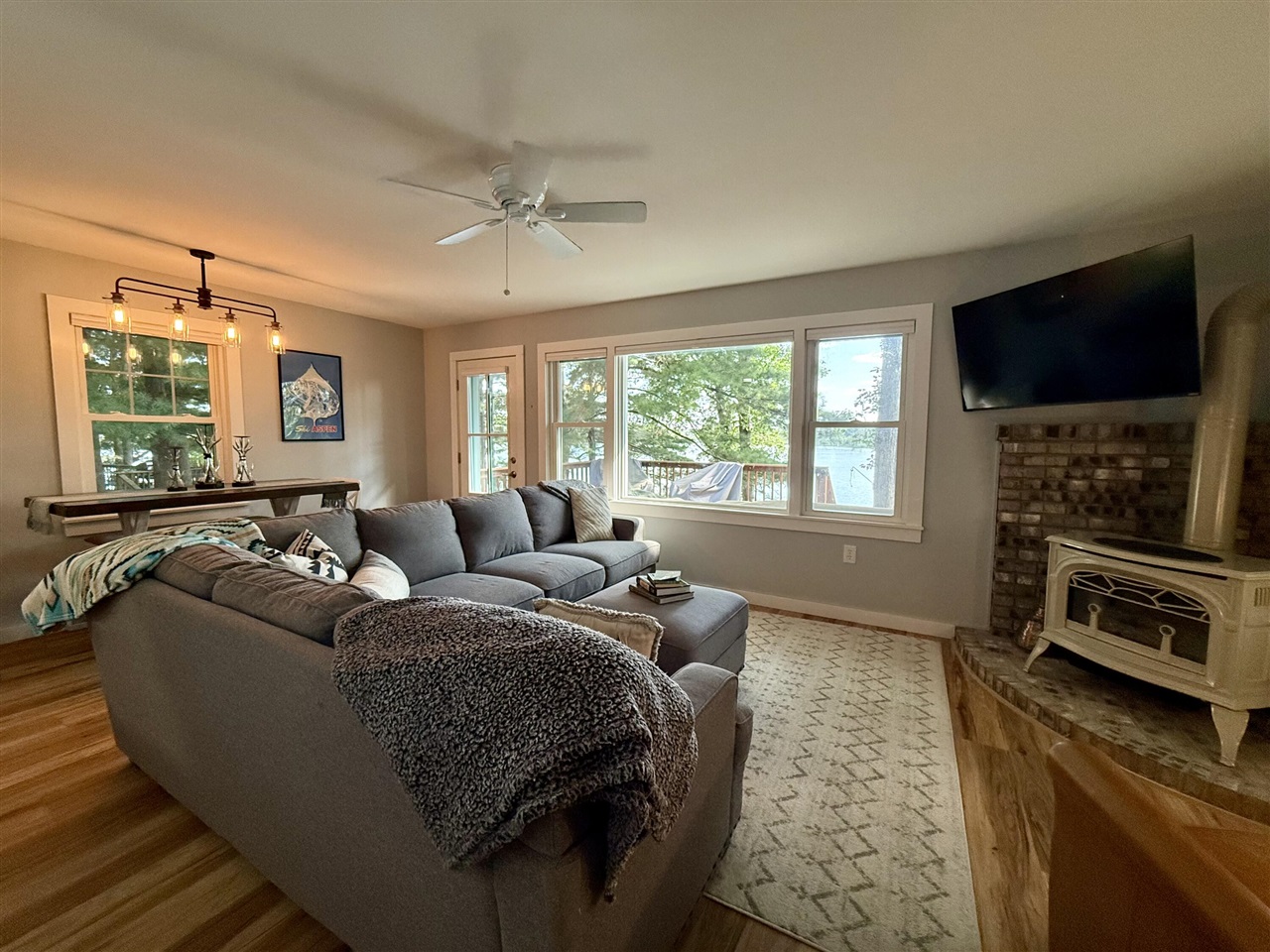 4th image of 1880 Hemlock Crest Dr, Quincy, MI 49082 | MLS# 70547835