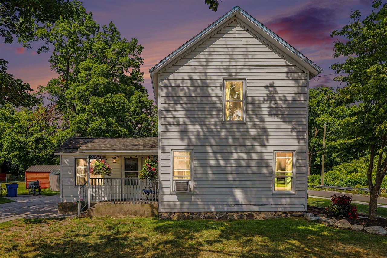 2nd image of 200 Russell St, Middleville, MI 49333 | MLS# 70547853