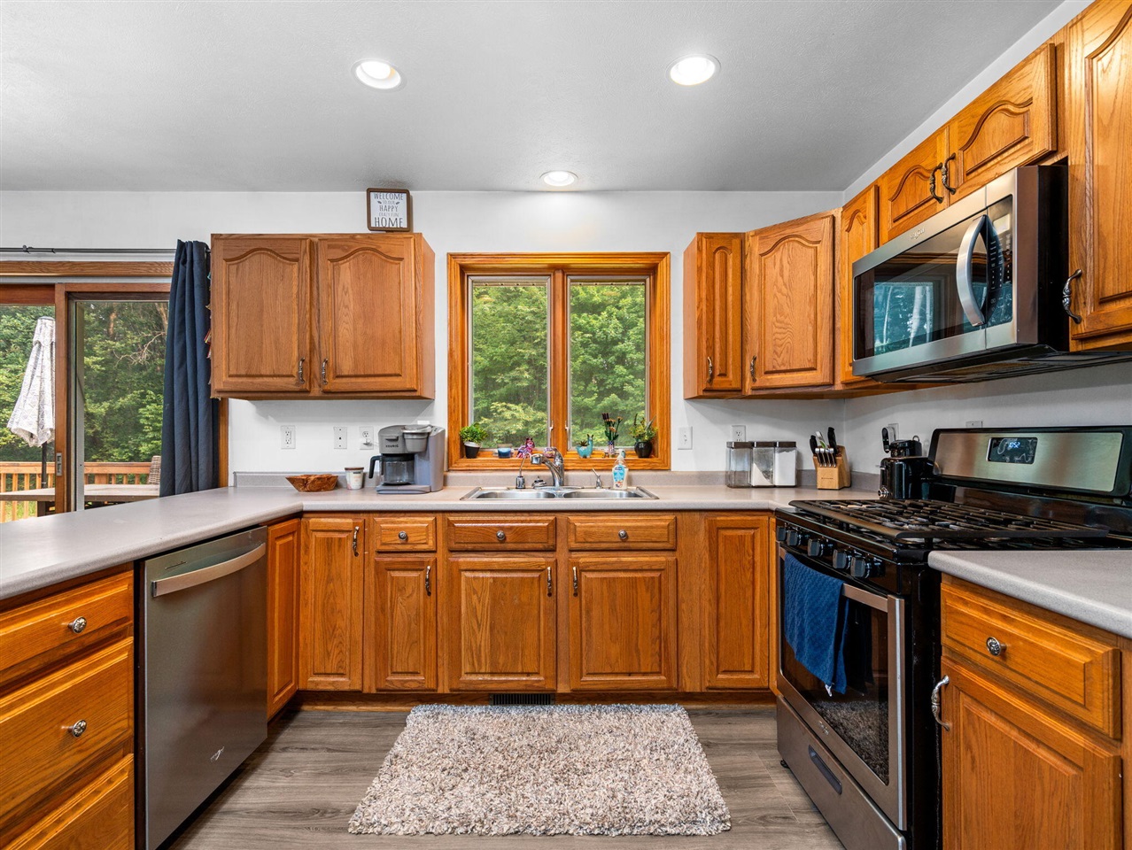 4th image of 7485 E Tucker Lake Ln, Newaygo, MI 49337 | MLS# 70547880