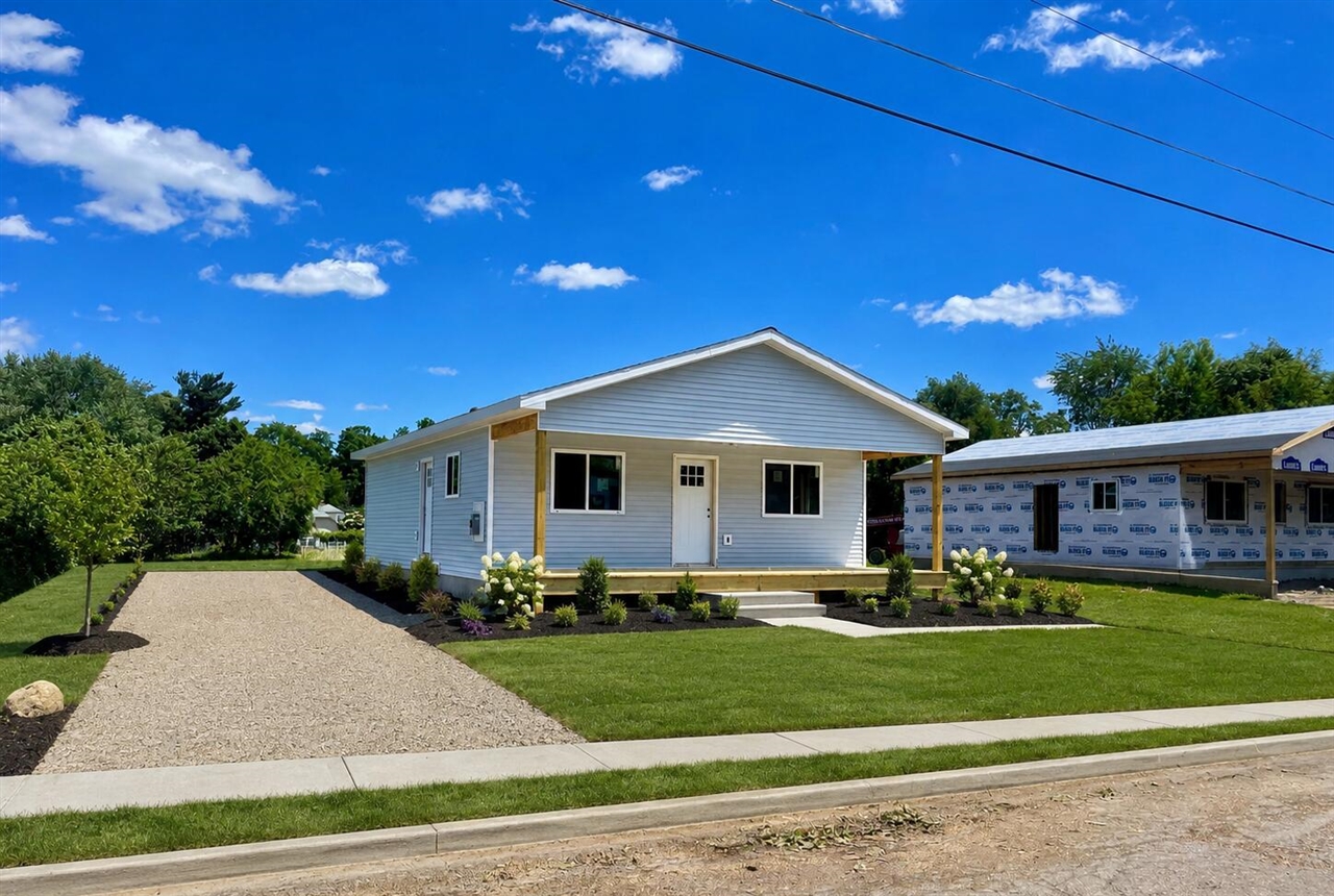 1st image of 751 Tomlinson St, Jackson, MI 49203 | MLS# 70547900