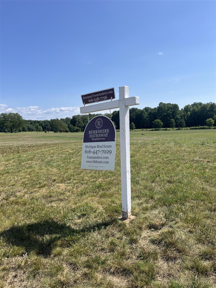 4th image of 2170 Selah Wy, Fennville, MI 49408 | MLS# 70547938