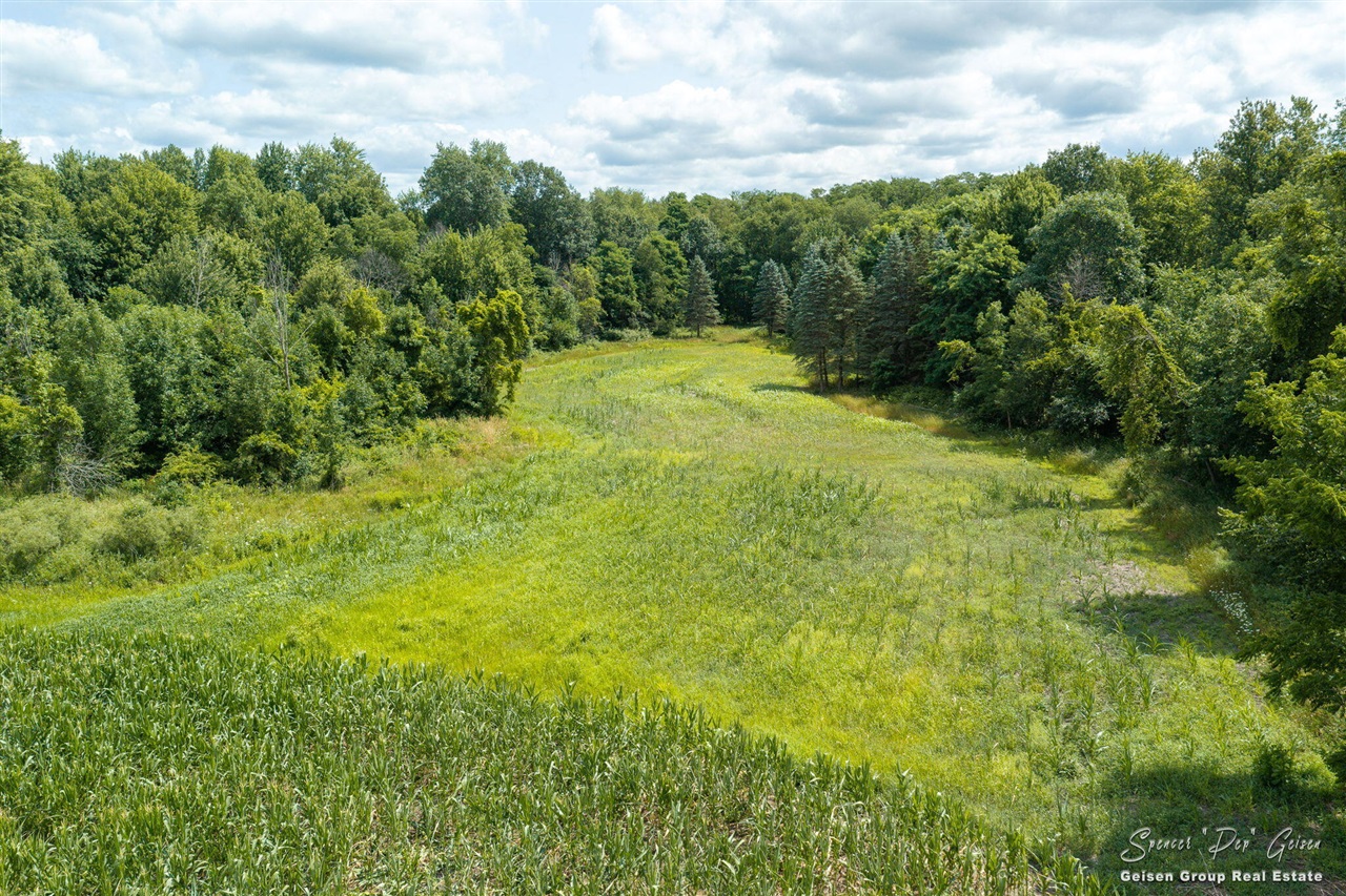 5th image of 3796 - 30A Hoyt Rd, Belding, MI 48809 | MLS# 70547962