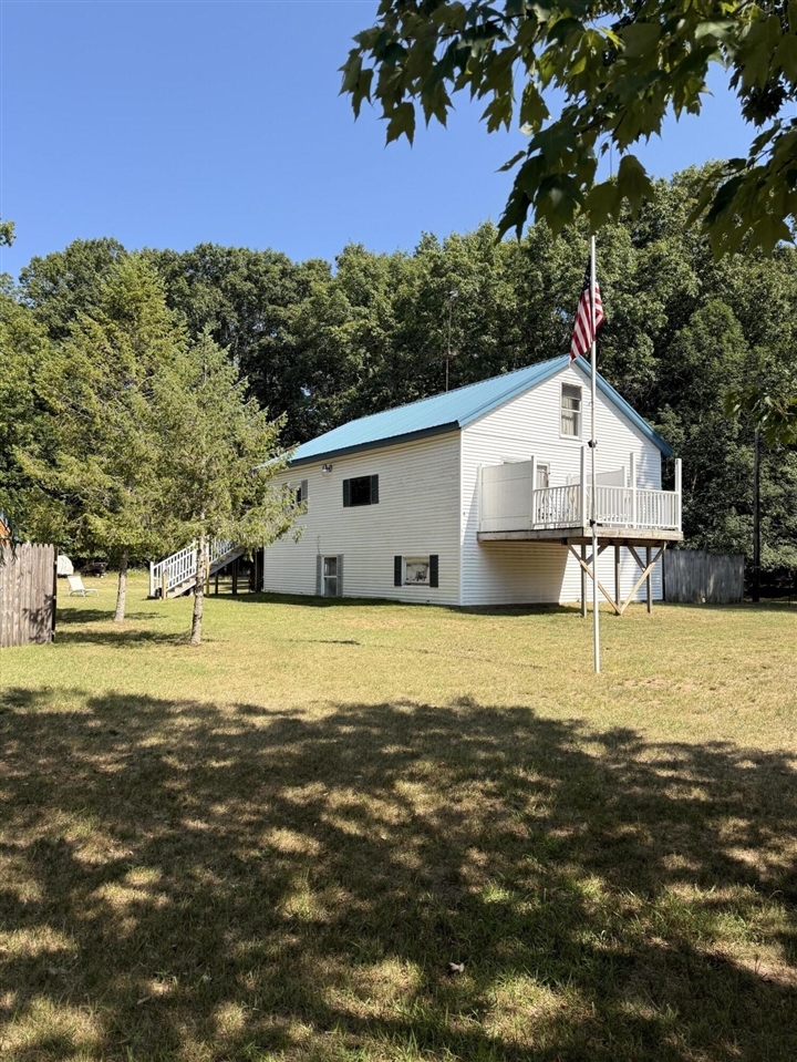 2nd image of 554 N Morris St, Pentwater, MI 49449 | MLS# 70548005