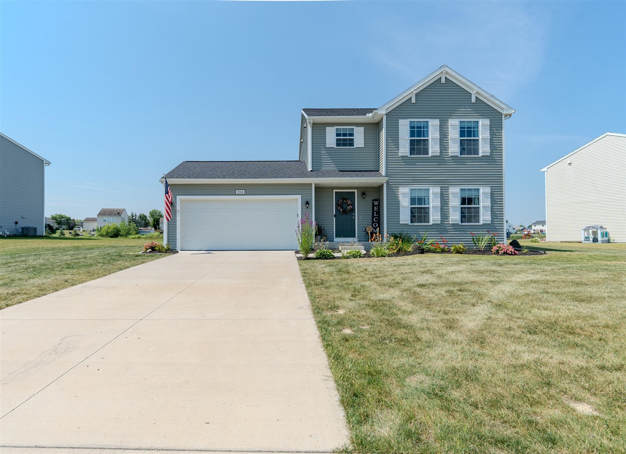 1st image of 2014 Orlov Dr, Hudsonville, MI 49426 | MLS# 70548006