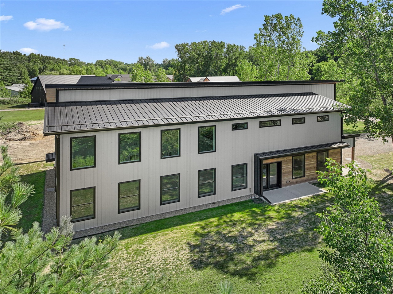 3rd image of 13739 Jane Wy, Sawyer, MI 49125 | MLS# 70548010