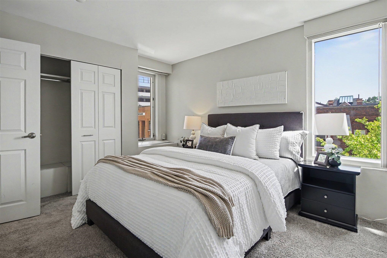 1st image of 555 E William St #2i, Ann Arbor, MI 48104 | MLS# 70548031