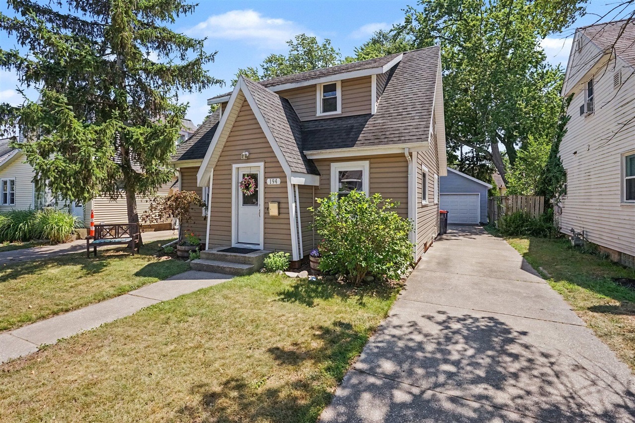 4th image of 194 W 20Th St, Holland, MI 49423 | MLS# 70548067