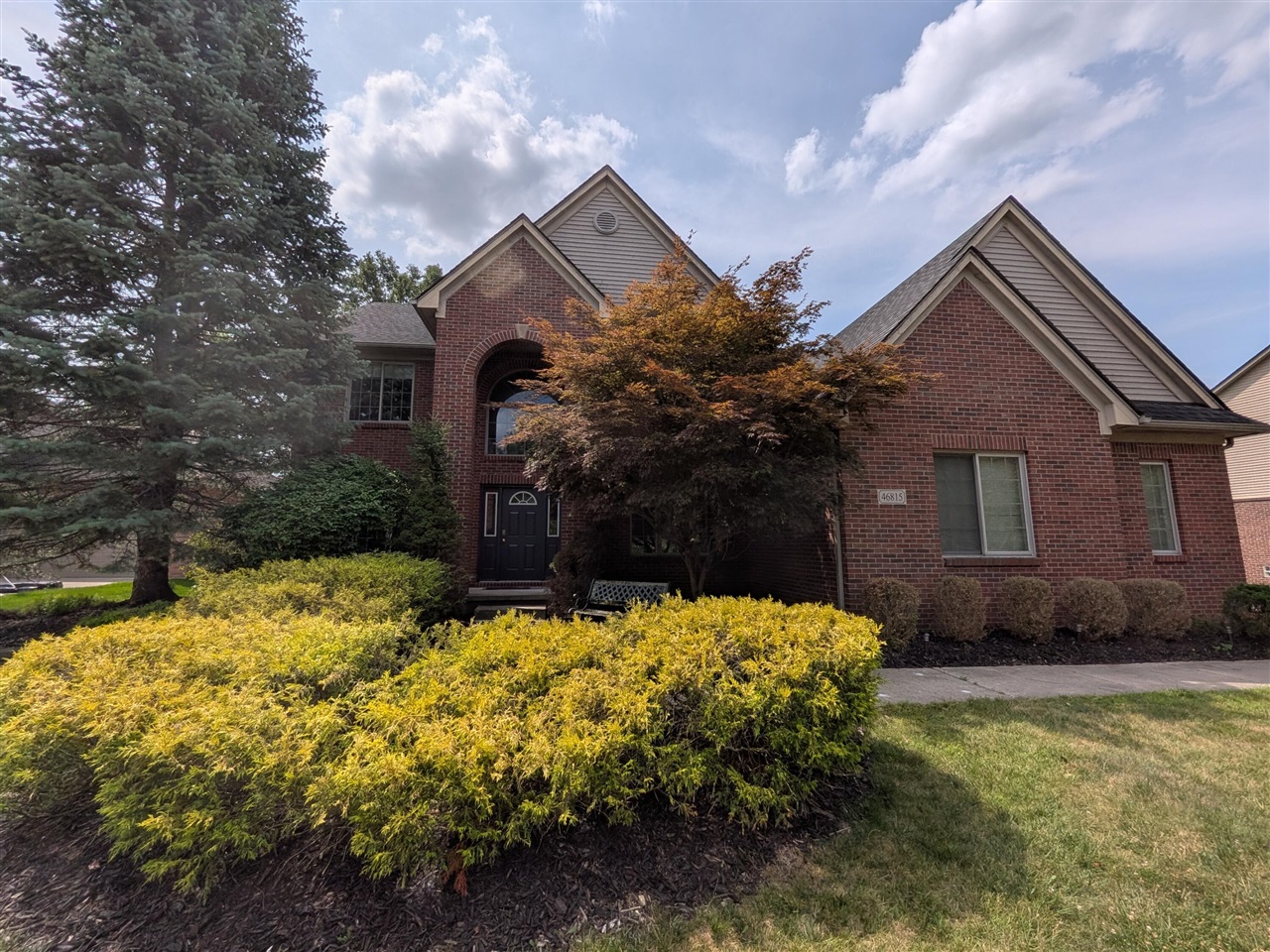 1st image of 46815 Grand Oak Ct, Canton, MI 48187 | MLS# 70548074
