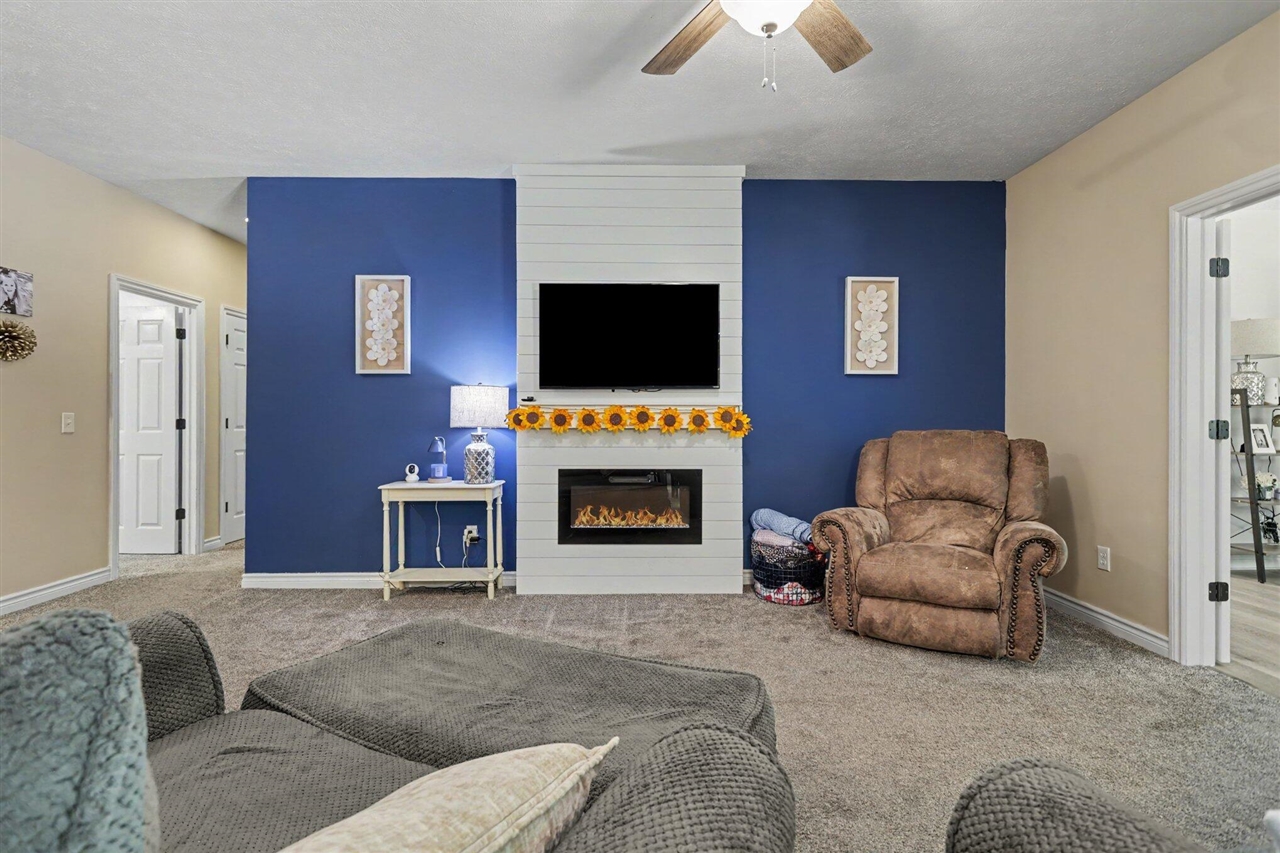 5th image of 11482 Schultz Dr, Delton, MI 49046 | MLS# 70548084