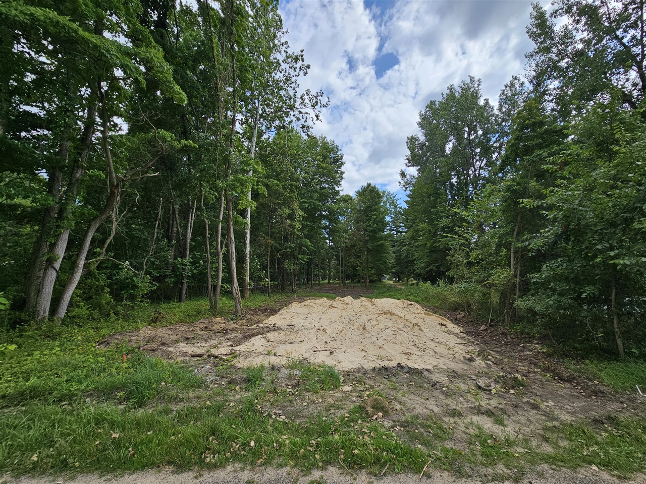 Photo 1 of Land for sale at Miami Ave, Grand Junction, MI 49056 | MLS# 70548098 | Listing updated on 2026-09-28