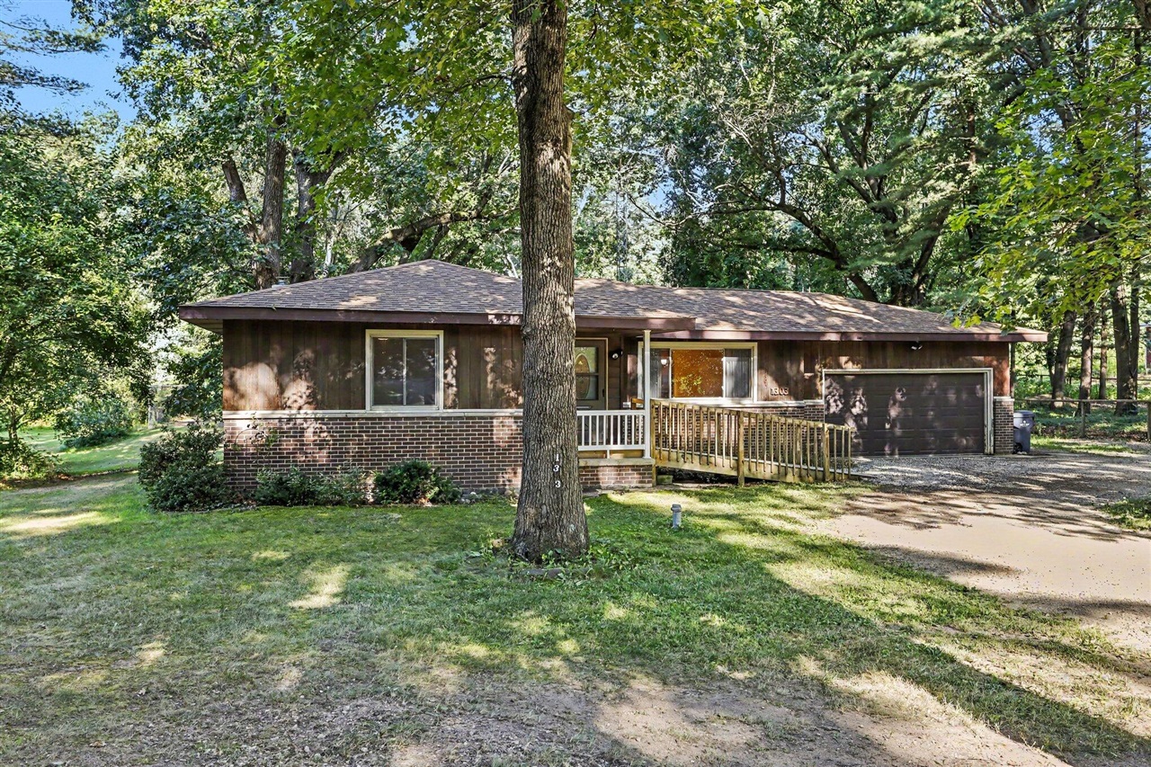 5th image of 1303 N 2Nd St, Kalamazoo, MI 49009 | MLS# 70548113