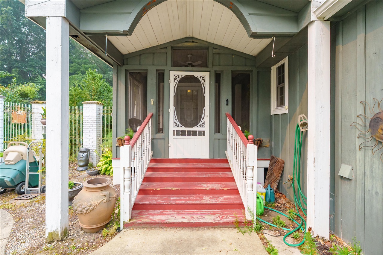 4th image of 41169 County Road 669, Decatur, MI 49045 | MLS# 70548122