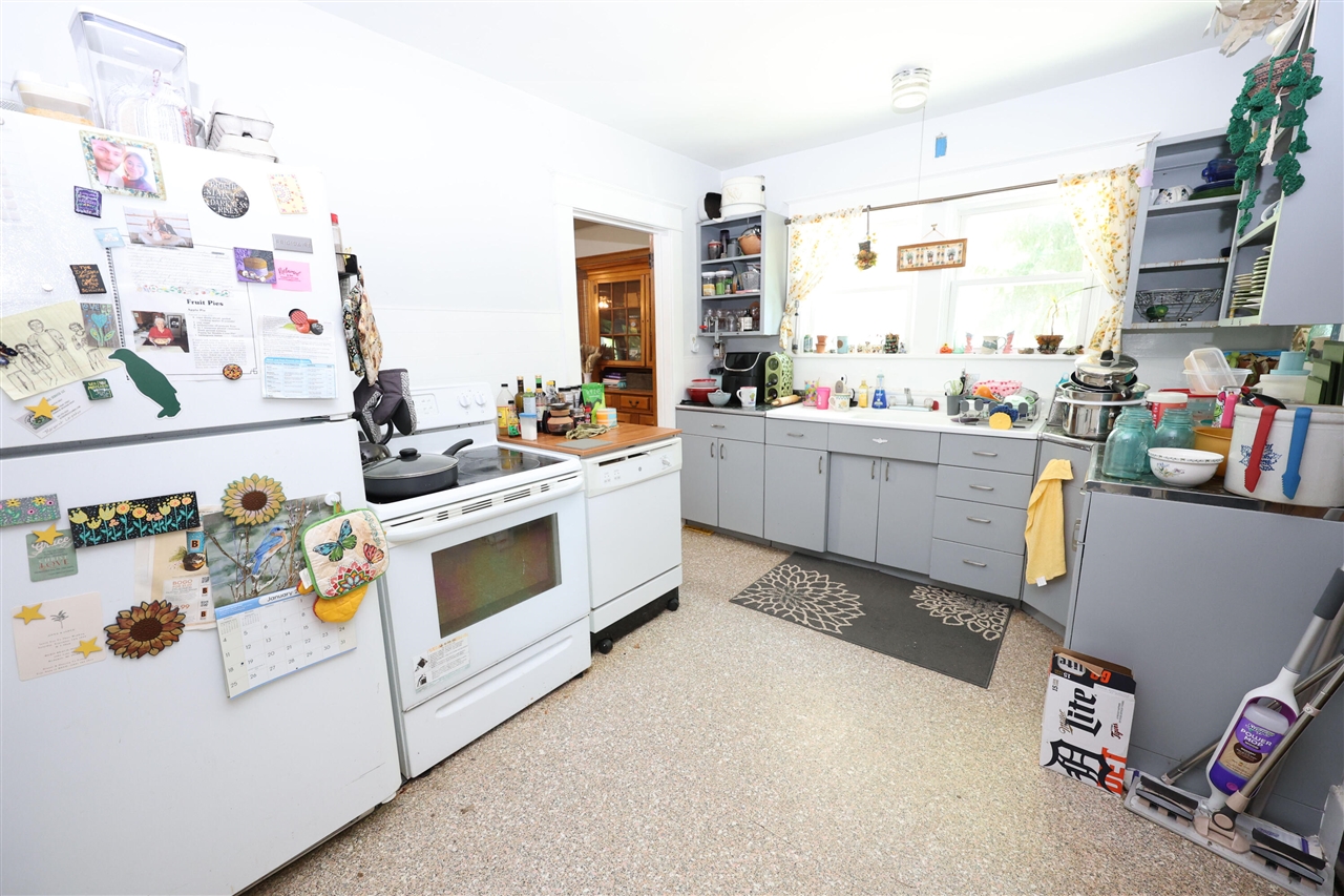 3rd image of 5760 Martin Rd, Coloma, MI 49038 | MLS# 70548125