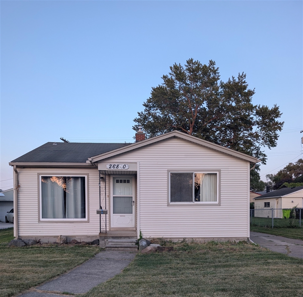 1st image of 26840 Chippendale St, Roseville, MI 48066 | MLS# 70548135