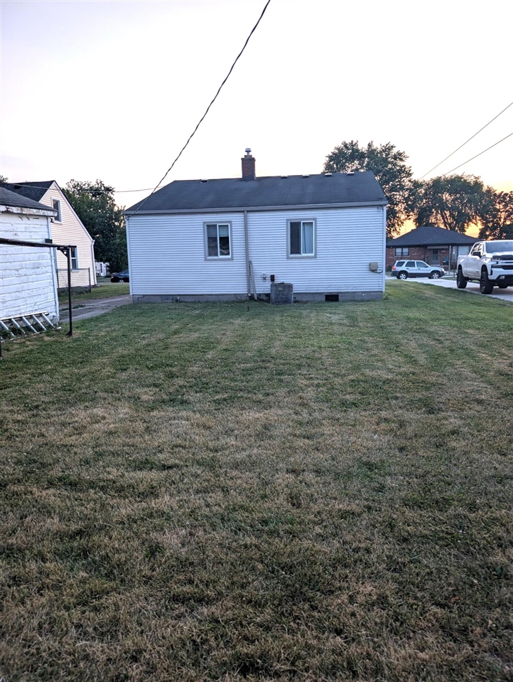 3rd image of 26840 Chippendale St, Roseville, MI 48066 | MLS# 70548135