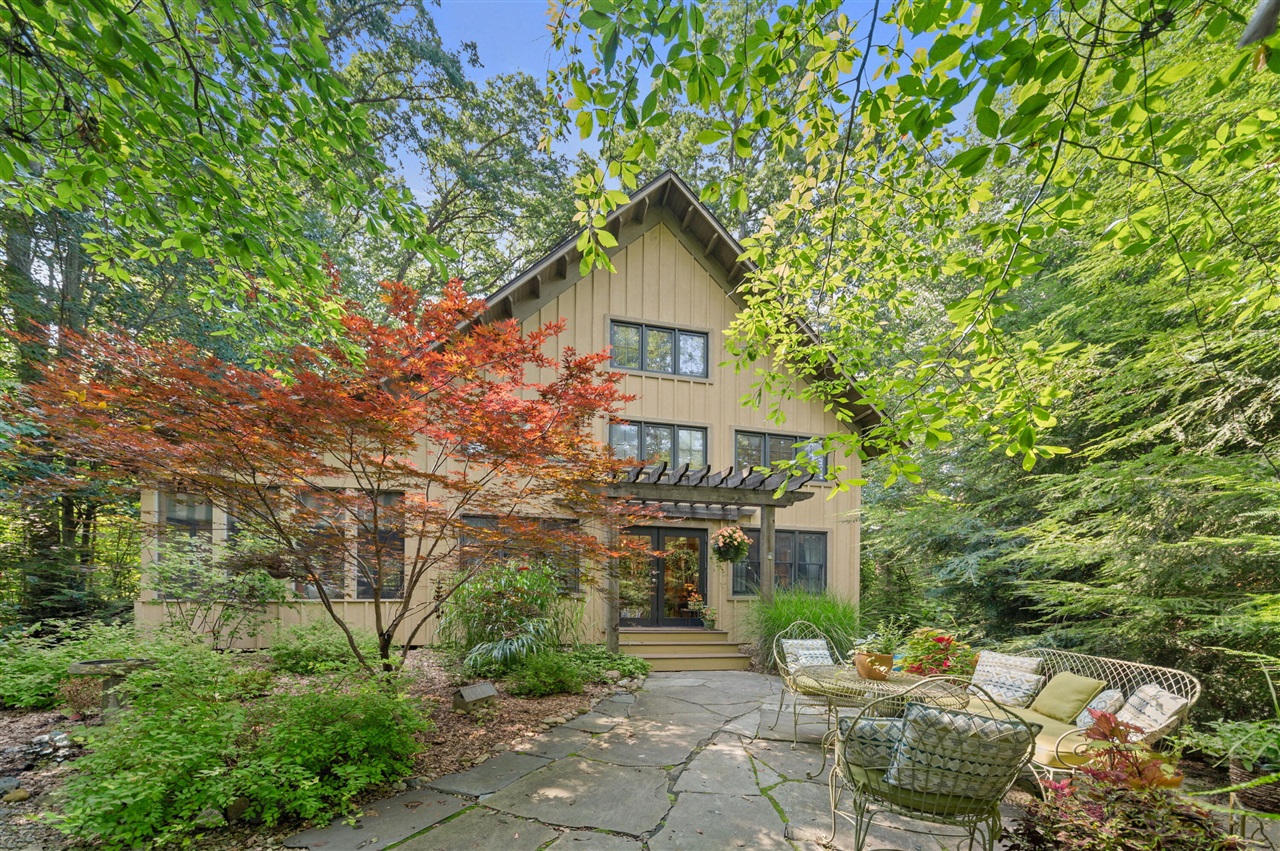 1st image of 18 Walden Wy, New Buffalo, MI 49117 | MLS# 70548182