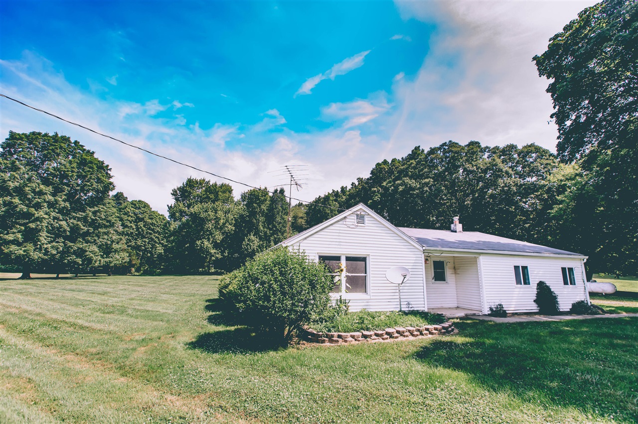 3rd image of 1072 E Territorial Rd, Rives Junction, MI 49277 | MLS# 70548314