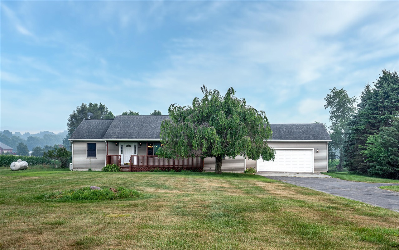 1st image of 5967 Nichols Rd, Mason, MI 48854 | MLS# 70548334