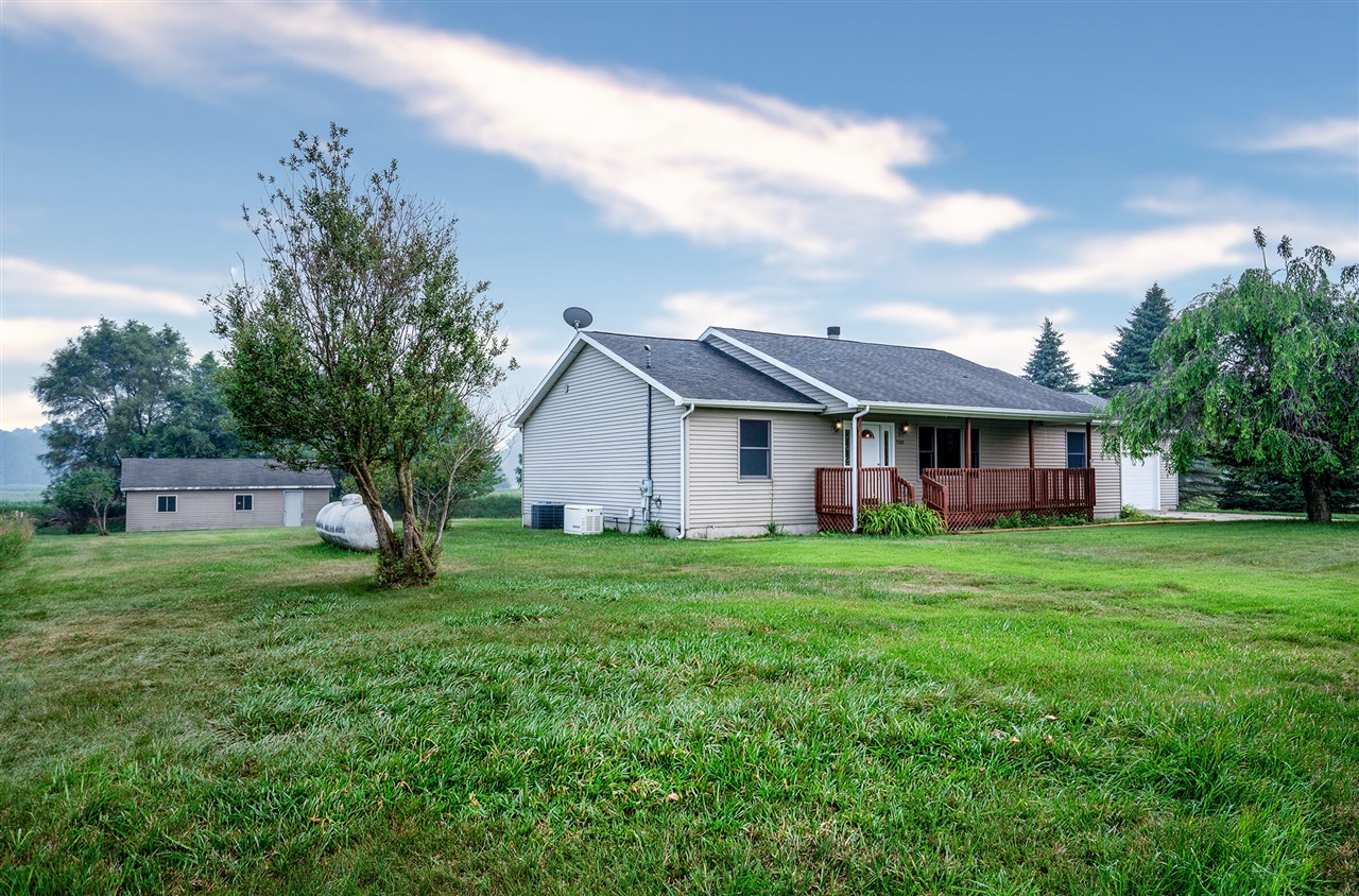 4th image of 5967 Nichols Rd, Mason, MI 48854 | MLS# 70548334