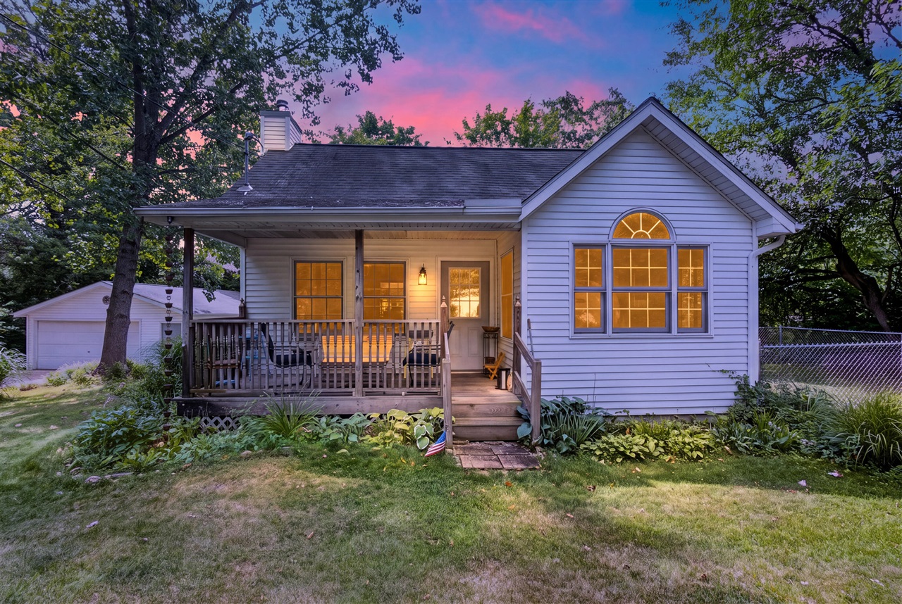 Photo 2 of Single family home for sale at 11736 E D Ave, Richland, MI 49083 | MLS# 70548349 | Listing updated on 2026-09-18