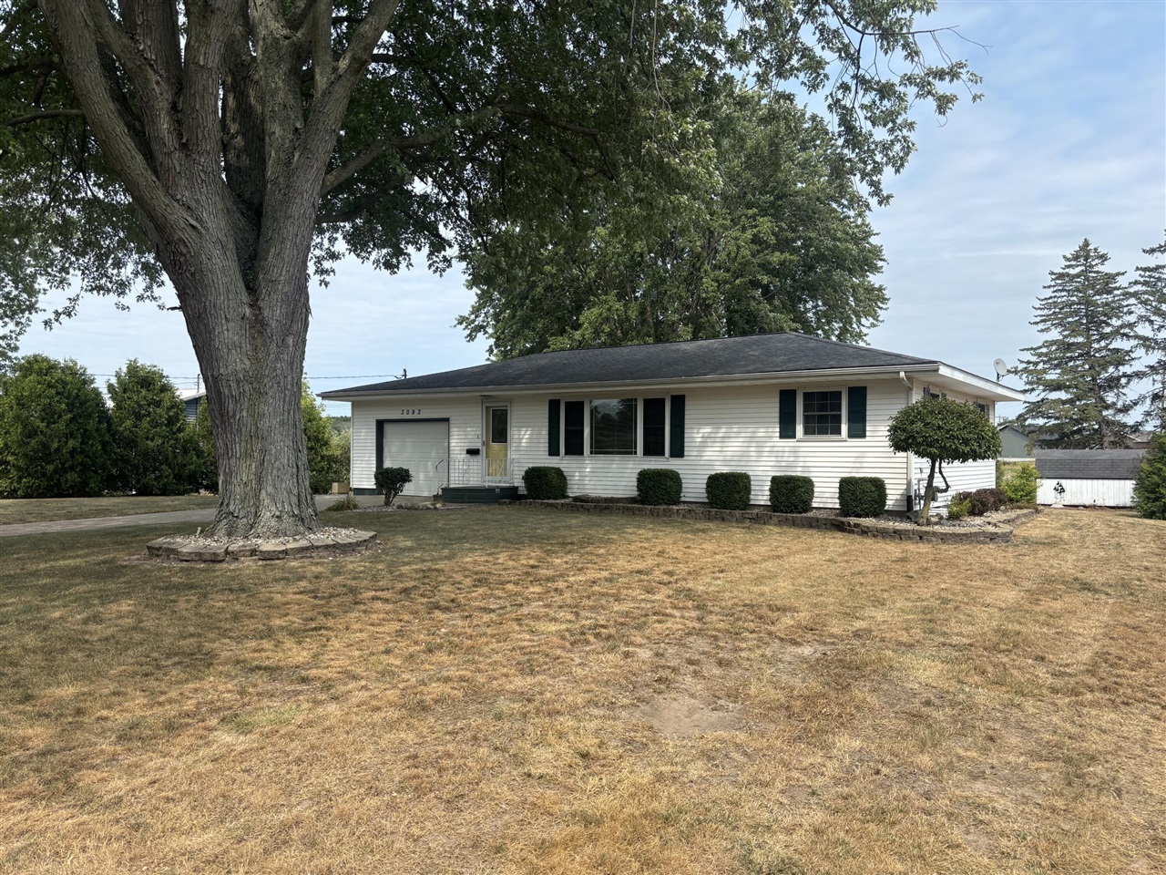 2nd image of 3092 Emery Ln, Ravenna, MI 49451 | MLS# 70548426