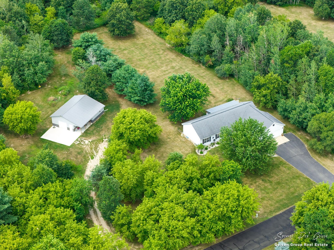 5th image of 6943 Riverwood Dr, Belding, MI 48809 | MLS# 70548469