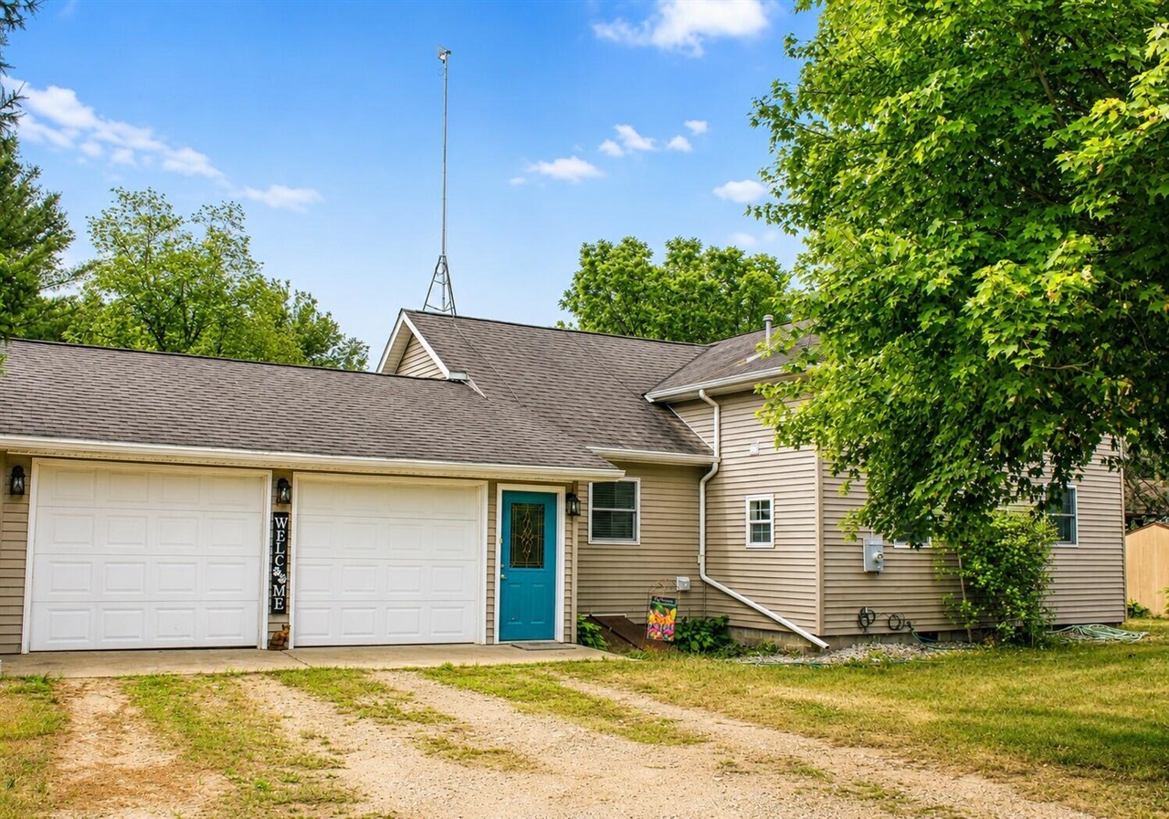 image of 17045 Old Logging Trail Rd, Hersey, MI 49639 | MLS# 70548476
