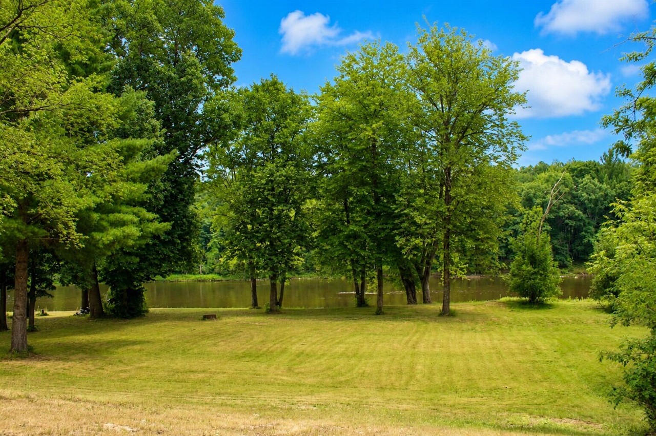 image of 17045 Old Logging Trail Rd, Hersey, MI 49639 | MLS# 70548476