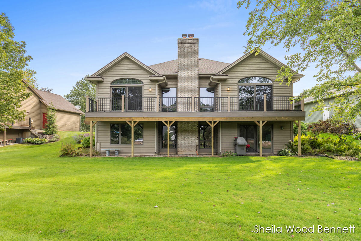 Photo 1 of Sale Pending at 7023 Camelback Dr, Rockford, MI 49341 | MLS# 70548480 | Listing updated on 2026-10-05