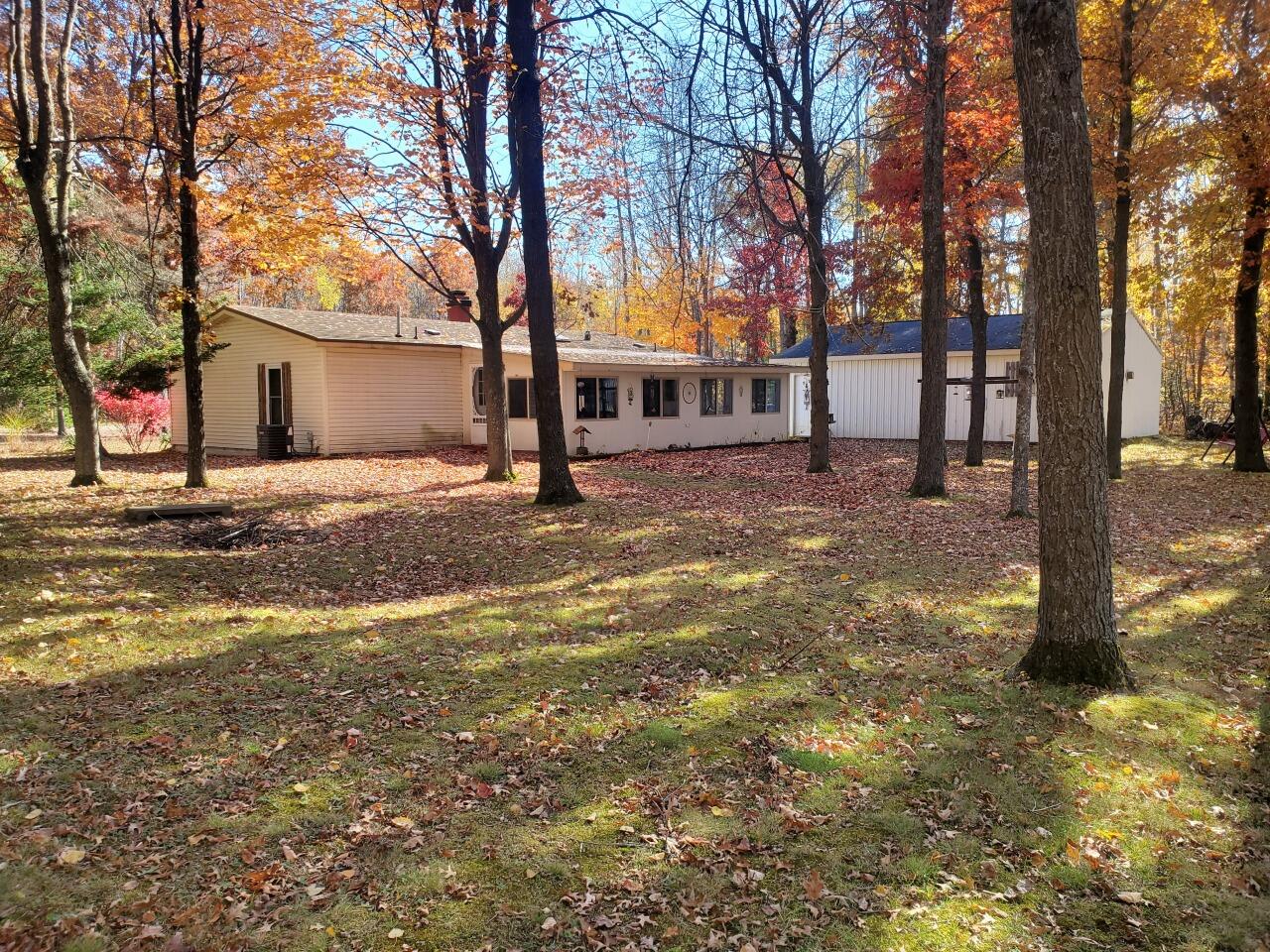 2nd image of 3390 Hemlock Ave, Lake, MI 48632 | MLS# 70548506