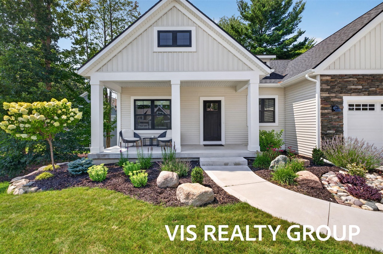 2nd image of 16351 Wickshire Pl #75, Spring Lake, MI 49456 | MLS# 70548519