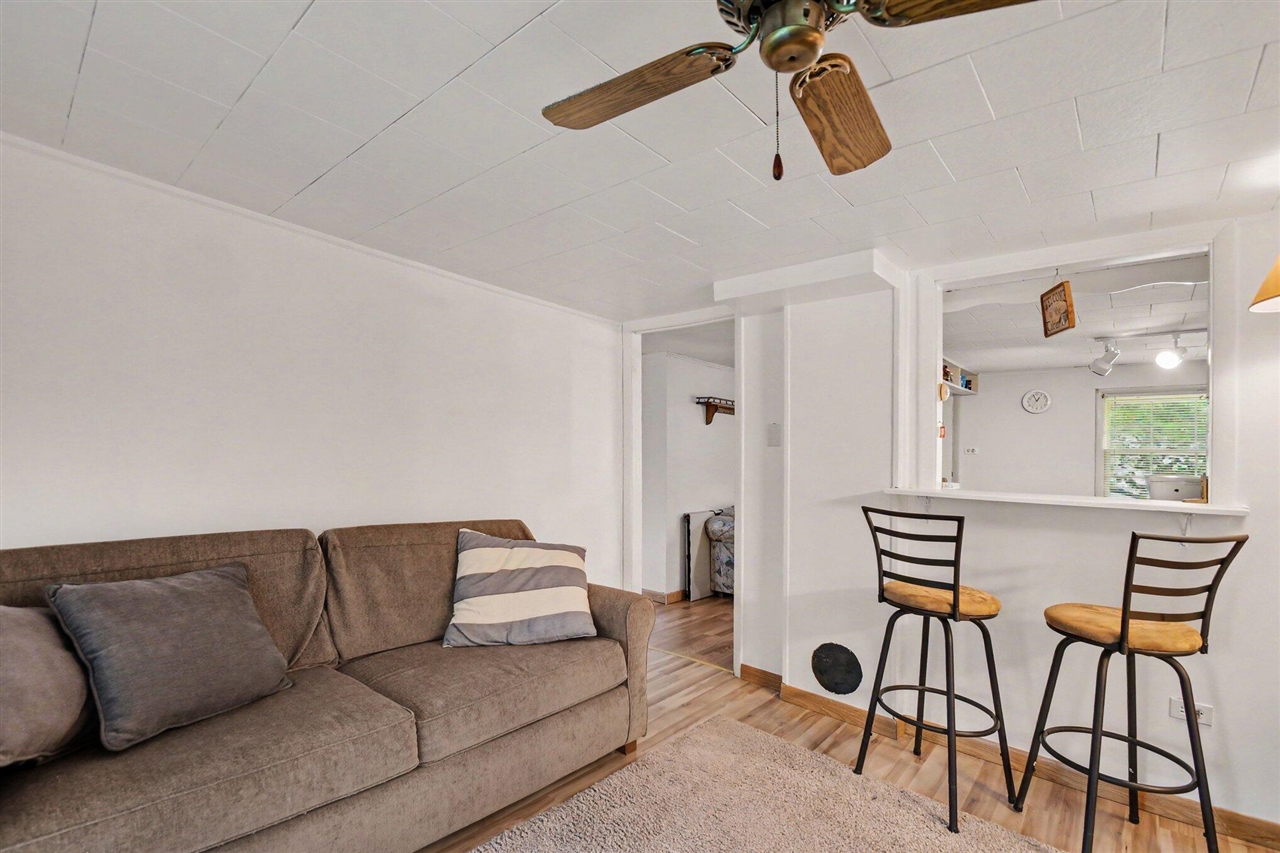 4th image of 24675 Chestnut St, Dowagiac, MI 49047 | MLS# 70548530
