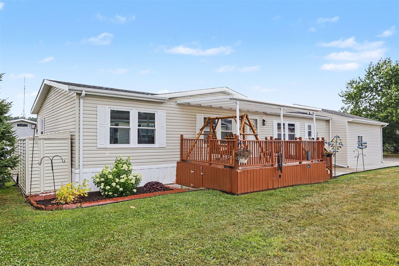 1st image of 1367 John Ross Dr, Kalamazoo, MI 49009 | MLS# 70548554