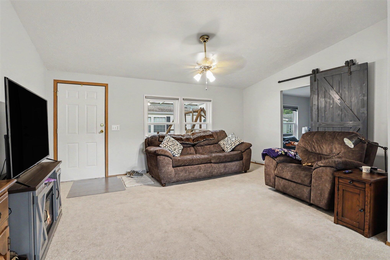 5th image of 1367 John Ross Dr, Kalamazoo, MI 49009 | MLS# 70548554