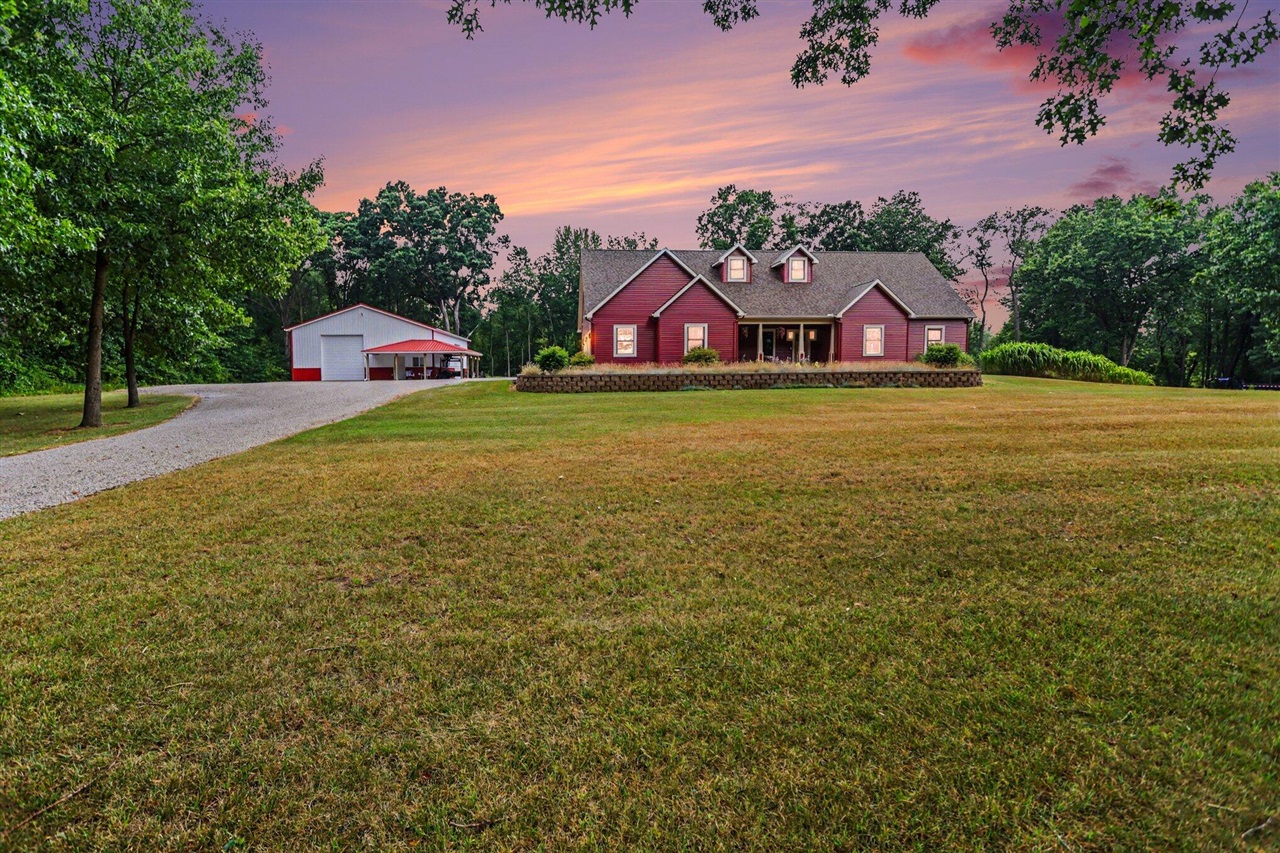 2nd image of 8272 Division Dr, Battle Creek, MI 49014 | MLS# 70548573