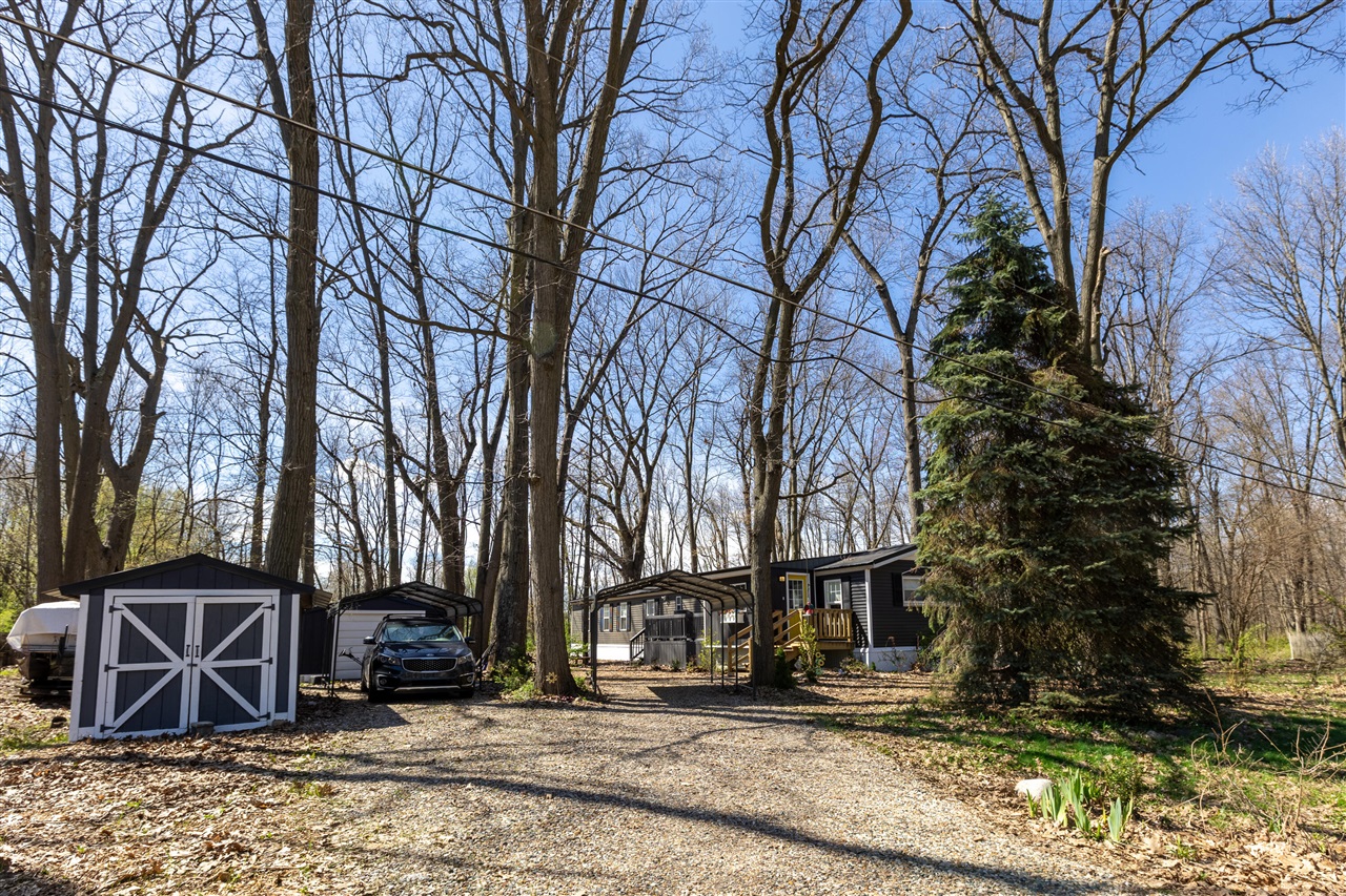 3rd image of 75070 Marie Dr, Lawton, MI 49065 | MLS# 70548581