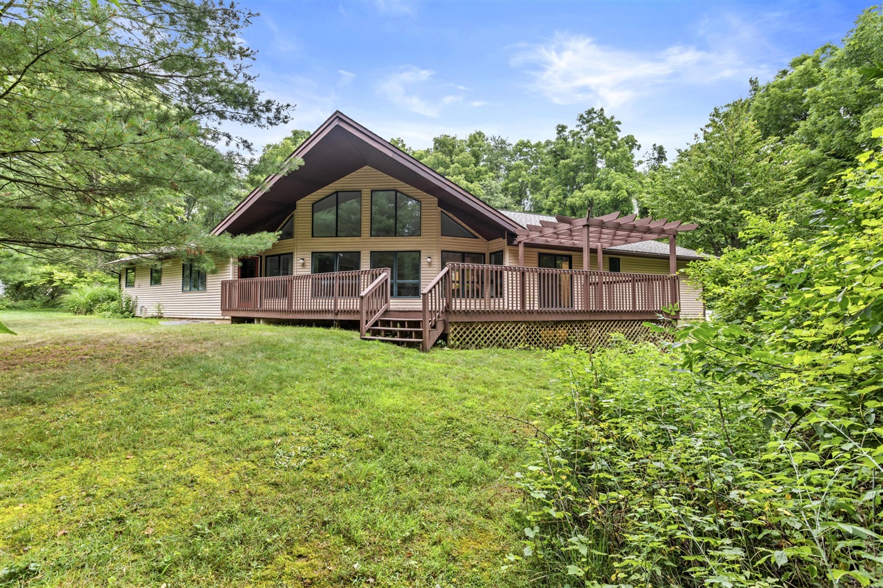 1st image of 12766 Minges Rd, Battle Creek, MI 49015 | MLS# 70548591