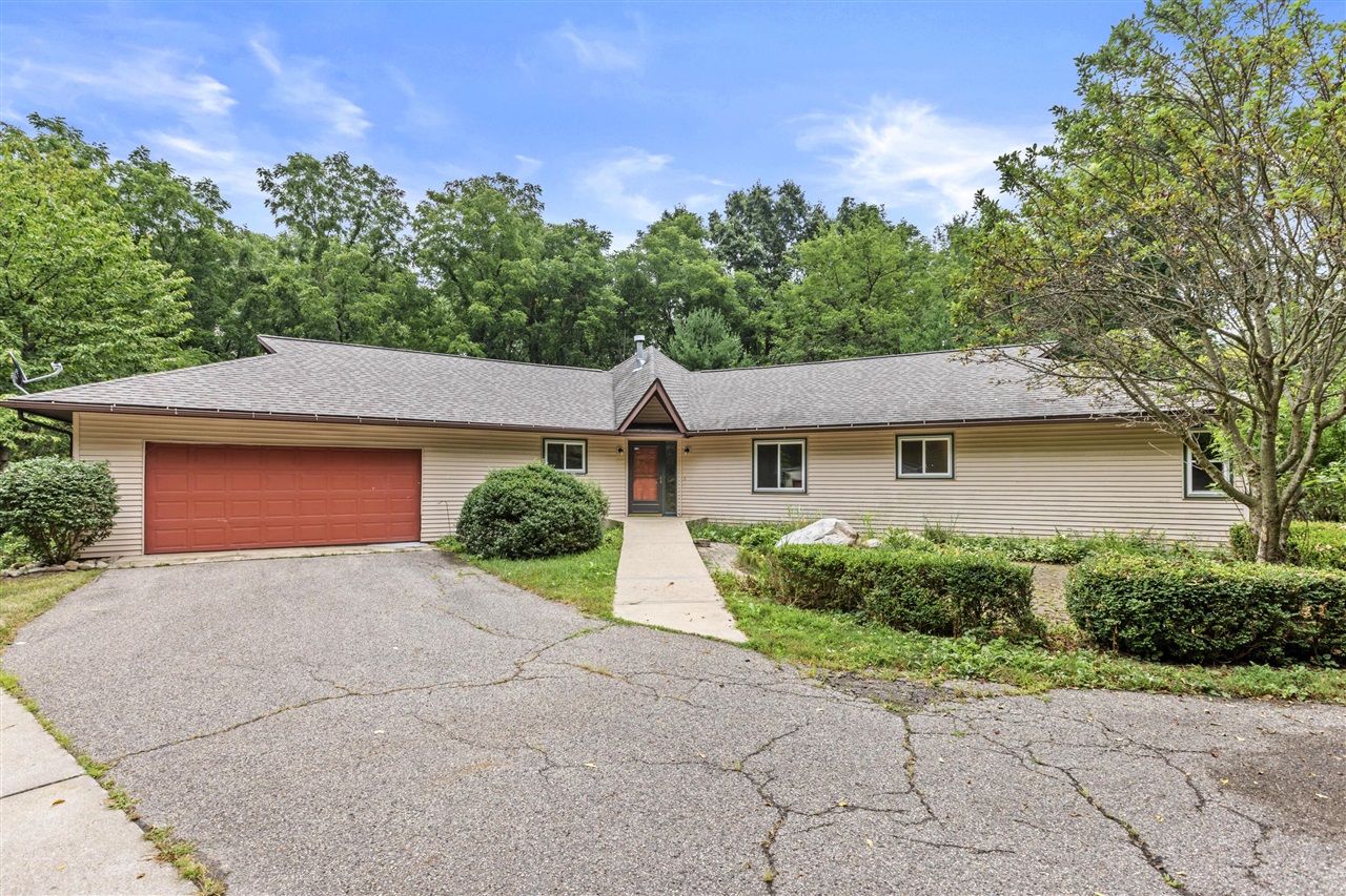 2nd image of 12766 Minges Rd, Battle Creek, MI 49015 | MLS# 70548591