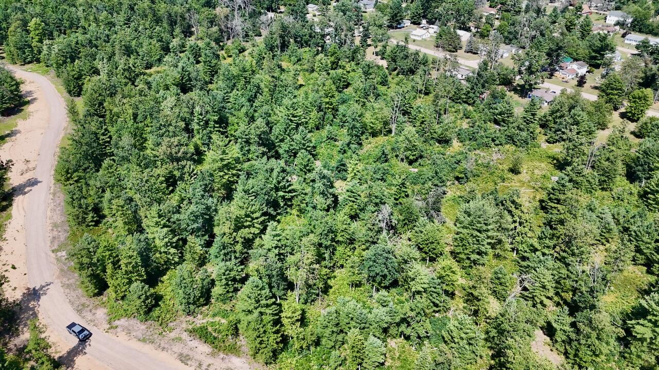 3rd image of 04 Down To Earth Way Rd, Prescott, MI 48756 | MLS# 70548599