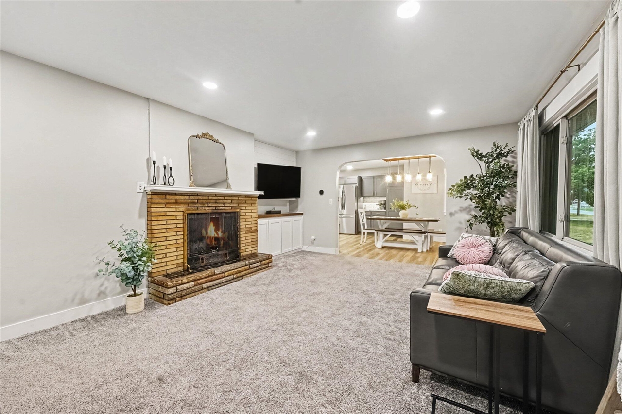 4th image of 7666 Thomas Ave, Jenison, MI 49428 | MLS# 70548655
