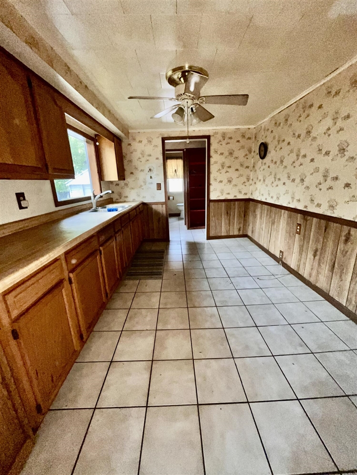 5th image of 335 Abbie St, Grand Rapids, MI 49548 | MLS# 70548673
