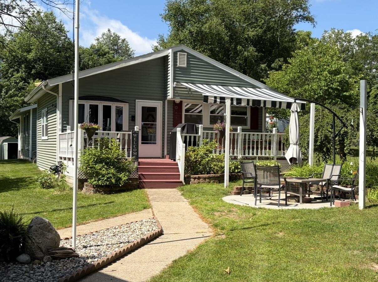 1st image of 10745 Fish Rd, Belding, MI 48809 | MLS# 70548687