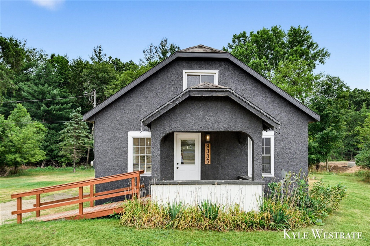 1st image of 9335 Sw Greenville Rd, Greenville, MI 48838 | MLS# 70548729